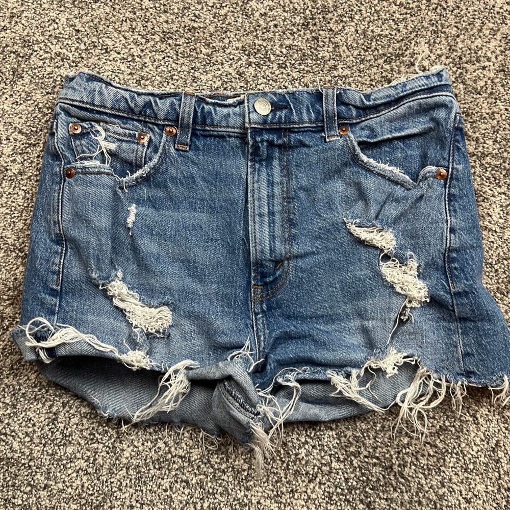 Abercrombie Fitch Mom Shorts Womens 29 High Rise Distressed Denim Jean Cutoffs